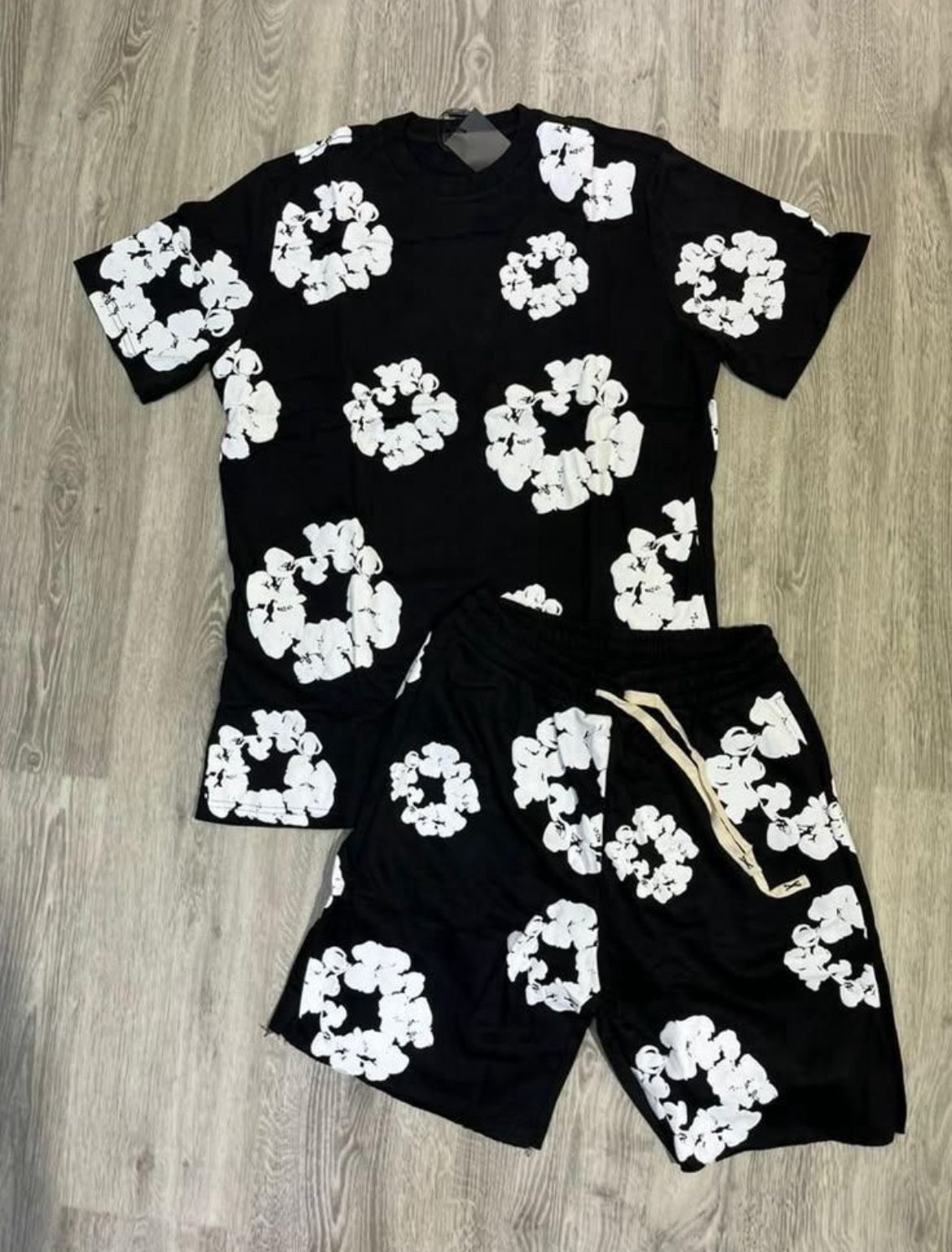 Denim Tears Compleu premium